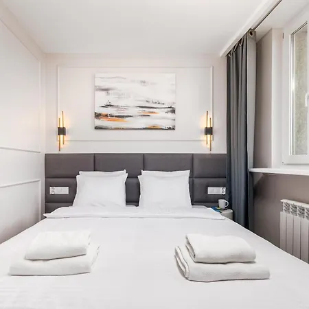 Grzybowska Premium By Your Freedom * Warschau